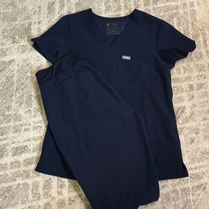FIGS SCRUBS